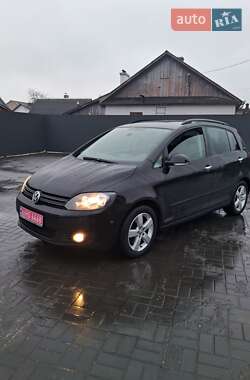Хетчбек Volkswagen Golf Plus 2011 в Рівному