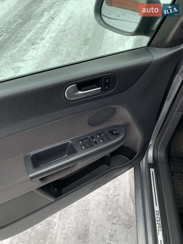 Хетчбек Volkswagen Golf Plus 2006 в Чернігові фото 23 Хетчбек Volkswagen Golf Plus 2006 в Чернігові