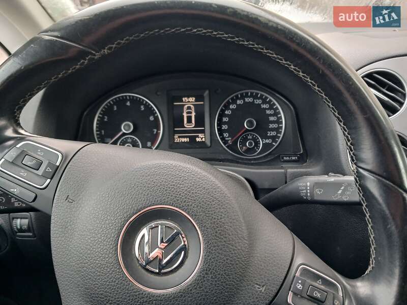 Хетчбек Volkswagen Golf Plus 2013 в Великій Багачці