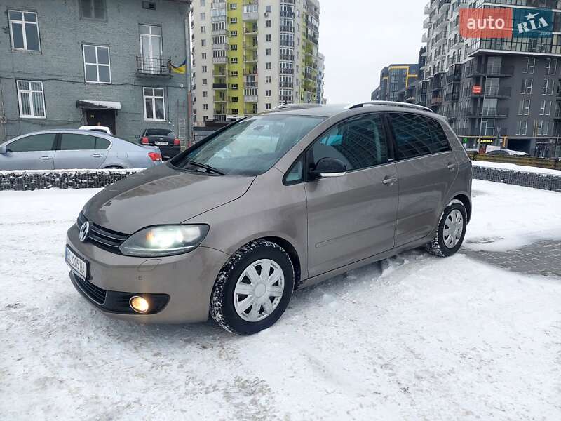 Volkswagen Golf Plus 2012