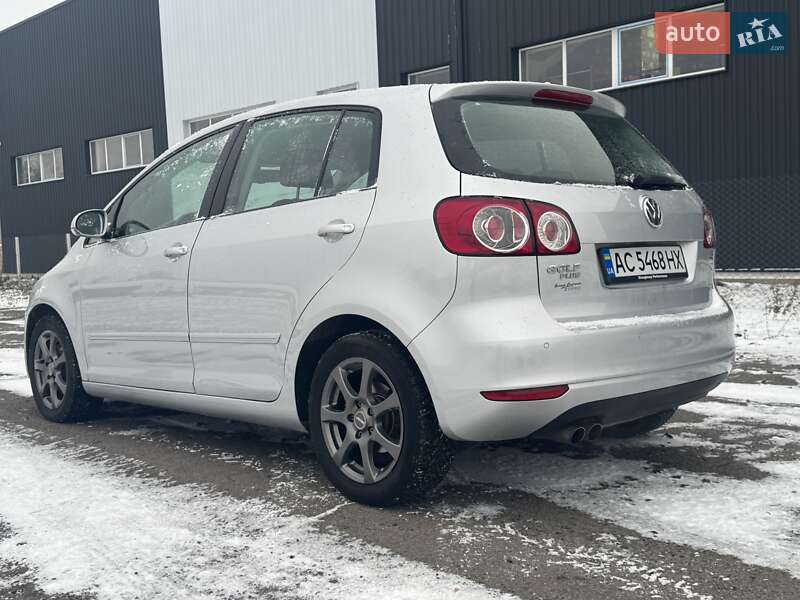 Хетчбек Volkswagen Golf Plus 2009 в Нововолинську