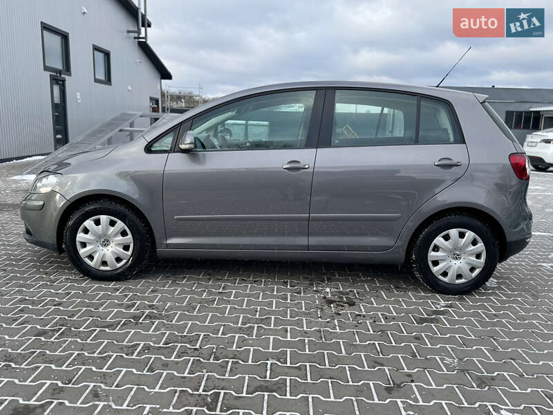 Хетчбек Volkswagen Golf Plus 2007 в Володимирі