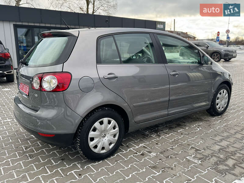 Хетчбек Volkswagen Golf Plus 2007 в Володимирі