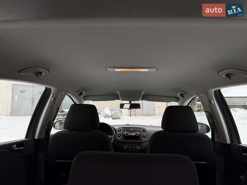 Хетчбек Volkswagen Golf Plus 2009 в Звягелі