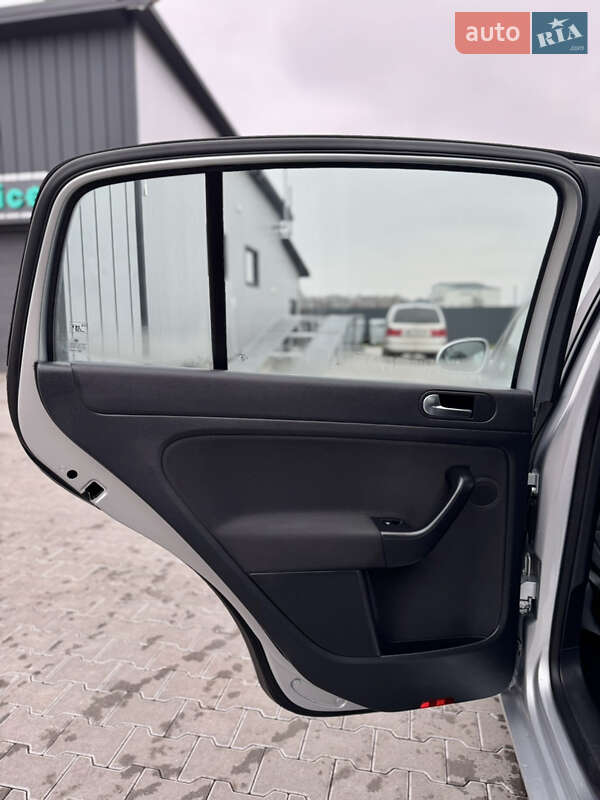 Хетчбек Volkswagen Golf Plus 2009 в Володимирі