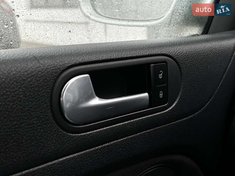 Хетчбек Volkswagen Golf Plus 2010 в Красилові