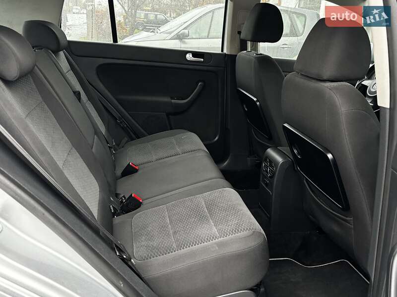 Хетчбек Volkswagen Golf Plus 2010 в Красилові