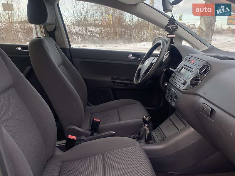 Хэтчбек Volkswagen Golf Plus 2006 в Вознесенске