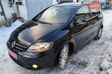 Хэтчбек Volkswagen Golf Plus 2008 в Волочиске