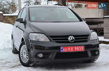 Хэтчбек Volkswagen Golf Plus 2008 в Сарнах