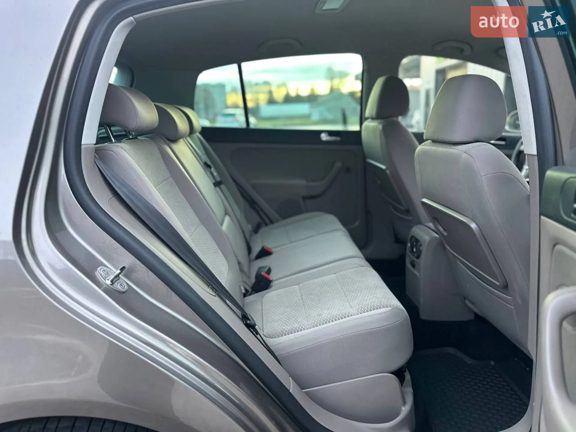 2011 Volkswagen Golf Plus - мініатюра 37