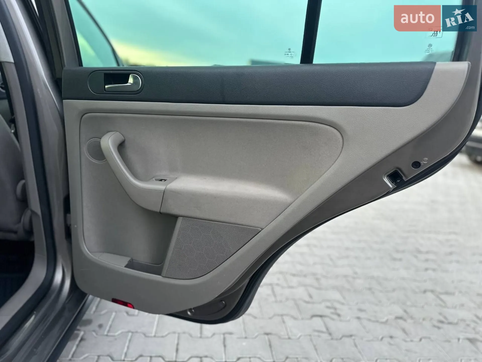 2011 Volkswagen Golf Plus - мініатюра 39