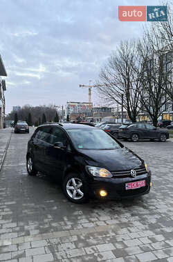 Хетчбек Volkswagen Golf Plus 2010 в Ужгороді