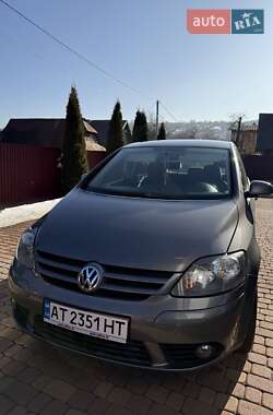 Хэтчбек Volkswagen Golf Plus 2006 в Надворной