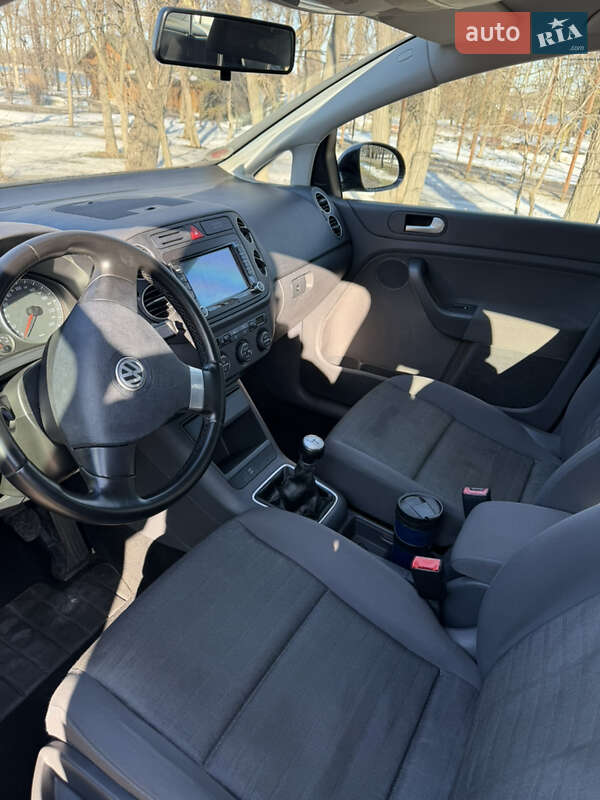 Хэтчбек Volkswagen Golf Plus 2006 в Киеве