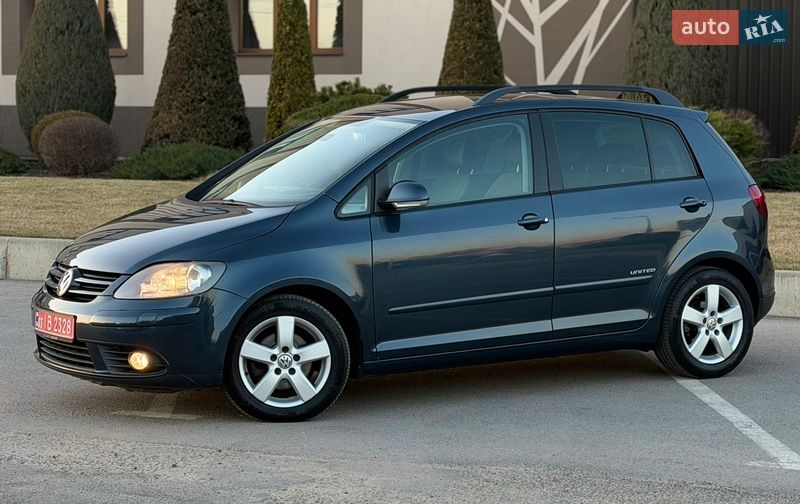 Хэтчбек Volkswagen Golf Plus 2008 в Запорожье