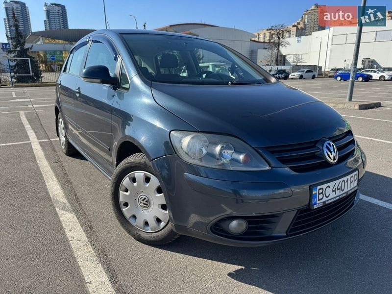 Хэтчбек Volkswagen Golf Plus 2007 в Киеве