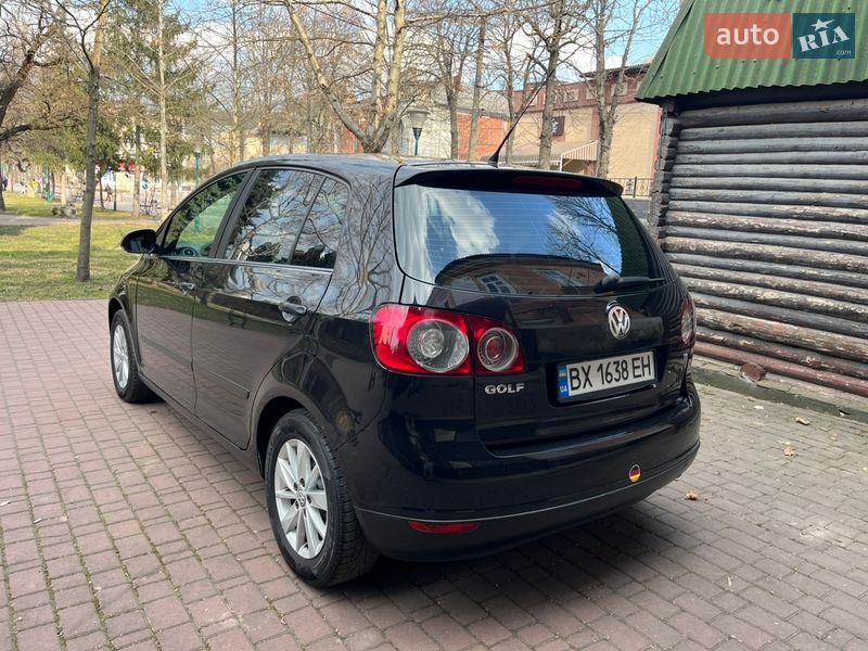Хэтчбек Volkswagen Golf Plus 2005 в Могилев-Подольске