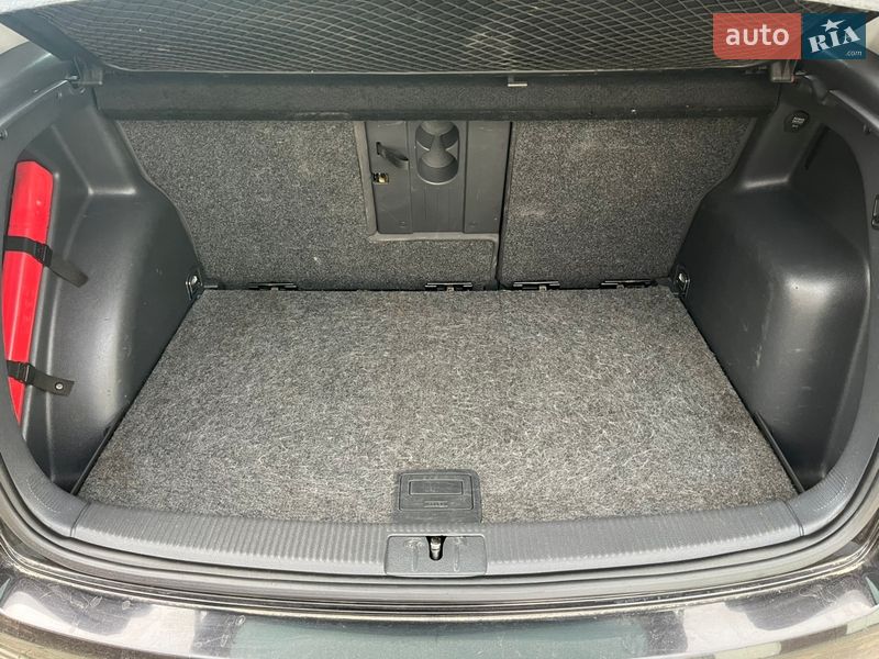 Хэтчбек Volkswagen Golf Plus 2005 в Могилев-Подольске