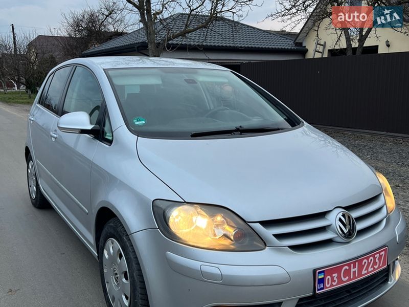 Хэтчбек Volkswagen Golf Plus 2005 в Ковеле