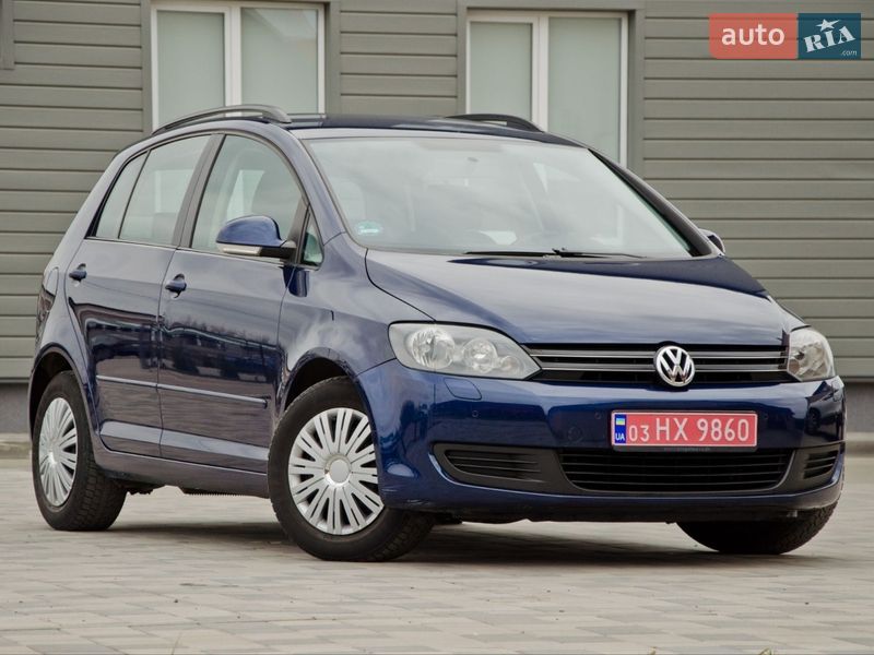 Хэтчбек Volkswagen Golf Plus 2010 в Сарнах