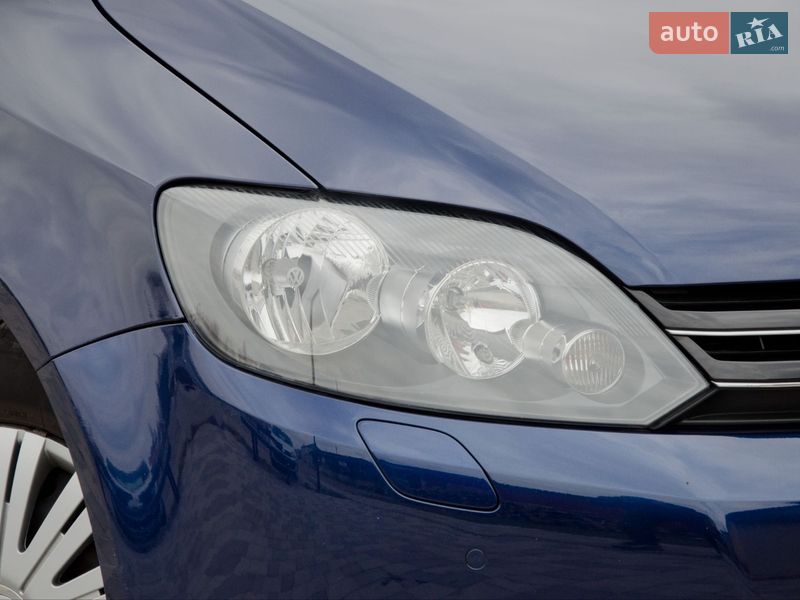 Хэтчбек Volkswagen Golf Plus 2010 в Сарнах