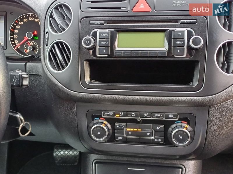 Хэтчбек Volkswagen Golf Plus 2010 в Сарнах