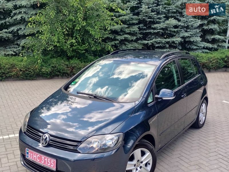 Хэтчбек Volkswagen Golf Plus 2009 в Харькове