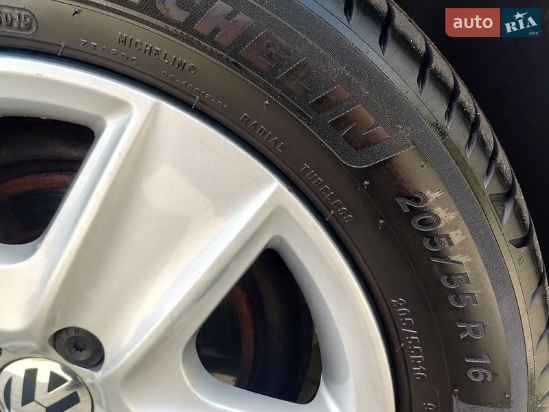 Хэтчбек Volkswagen Golf Plus 2009 в Харькове