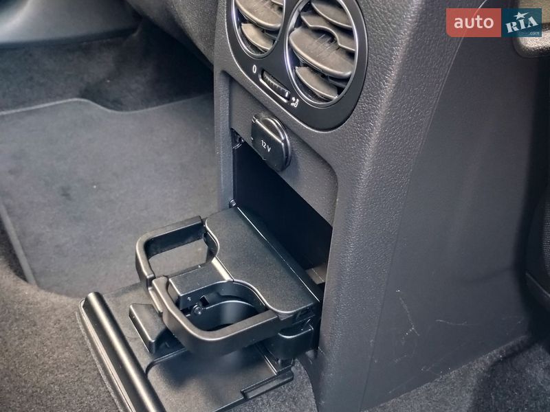 Хэтчбек Volkswagen Golf Plus 2009 в Харькове