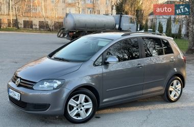 Хэтчбек Volkswagen Golf Plus 2009 в Звягеле