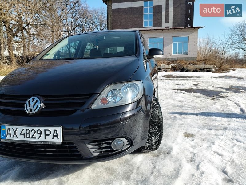 Хэтчбек Volkswagen Golf Plus 2007 в Харькове