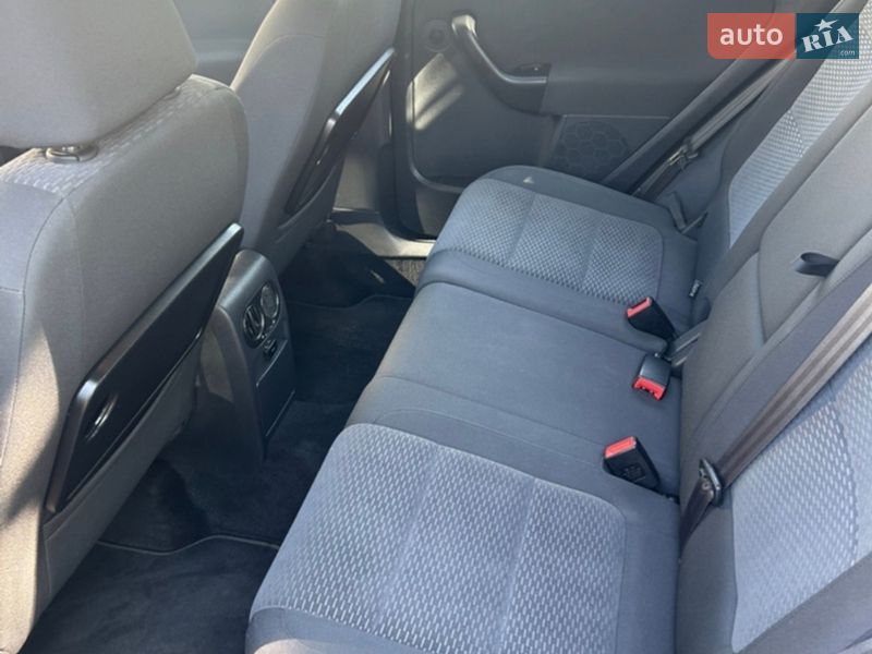 Хэтчбек Volkswagen Golf Plus 2009 в Калуше