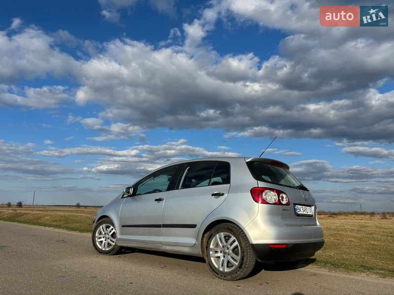Хэтчбек Volkswagen Golf Plus 2005 в Сарнах