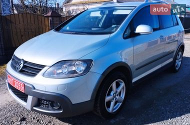 Хэтчбек Volkswagen Golf Plus 2008 в Дубно