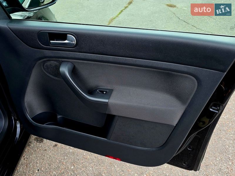 Хэтчбек Volkswagen Golf Plus 2008 в Полтаве фото 48 Хэтчбек Volkswagen Golf Plus 2008 в Полтаве