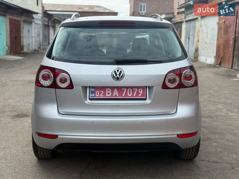 Хэтчбек Volkswagen Golf Plus 2010 в Христиновке