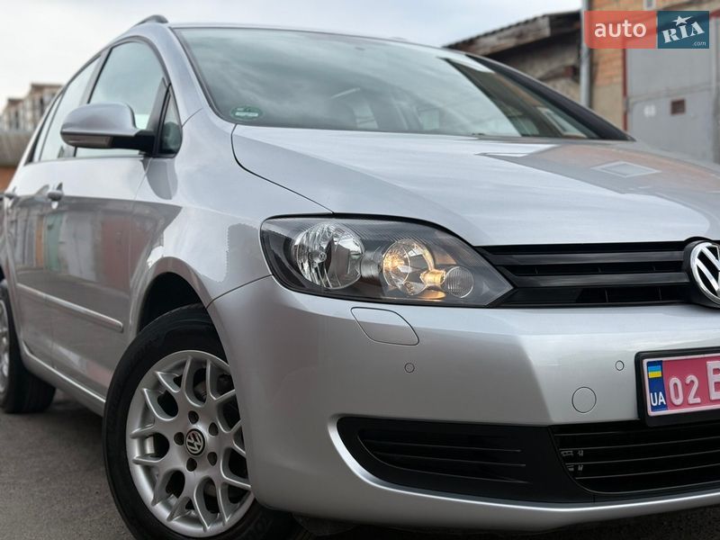 Хэтчбек Volkswagen Golf Plus 2010 в Христиновке
