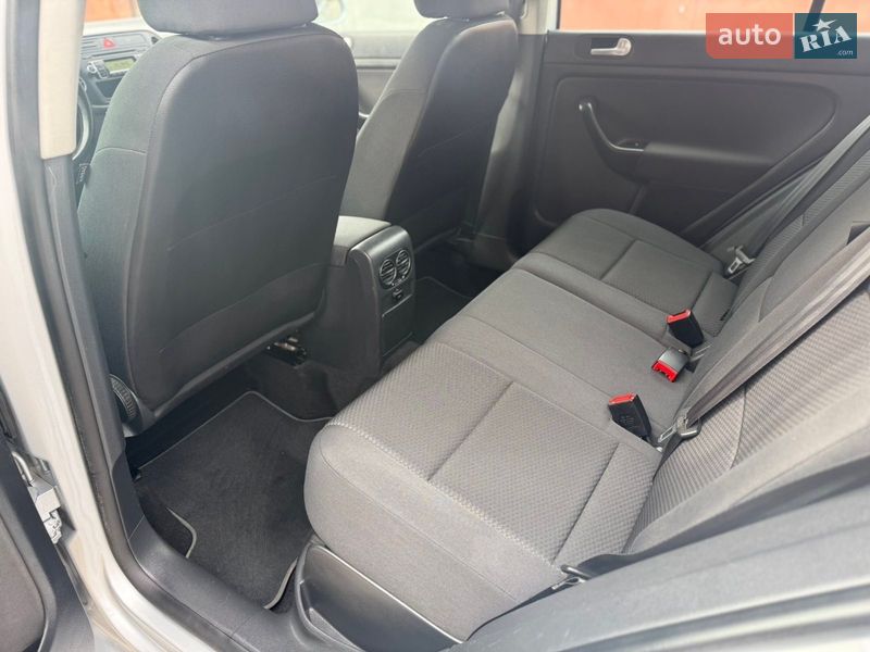 Хэтчбек Volkswagen Golf Plus 2010 в Христиновке