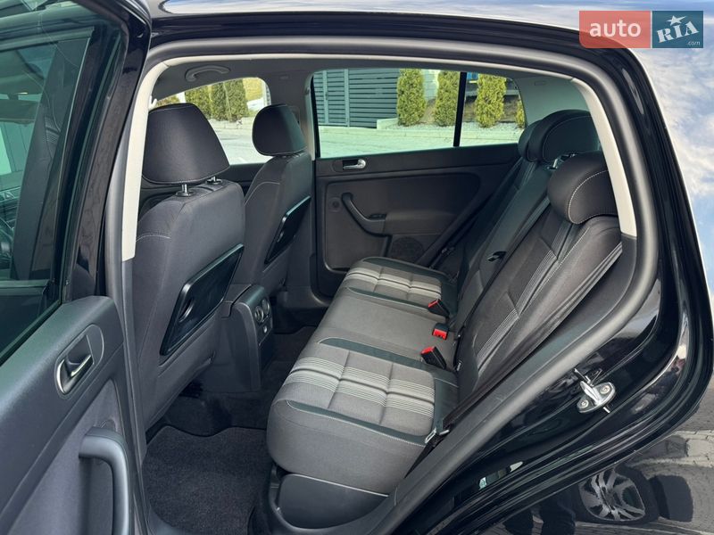 Хэтчбек Volkswagen Golf Plus 2013 в Ровно