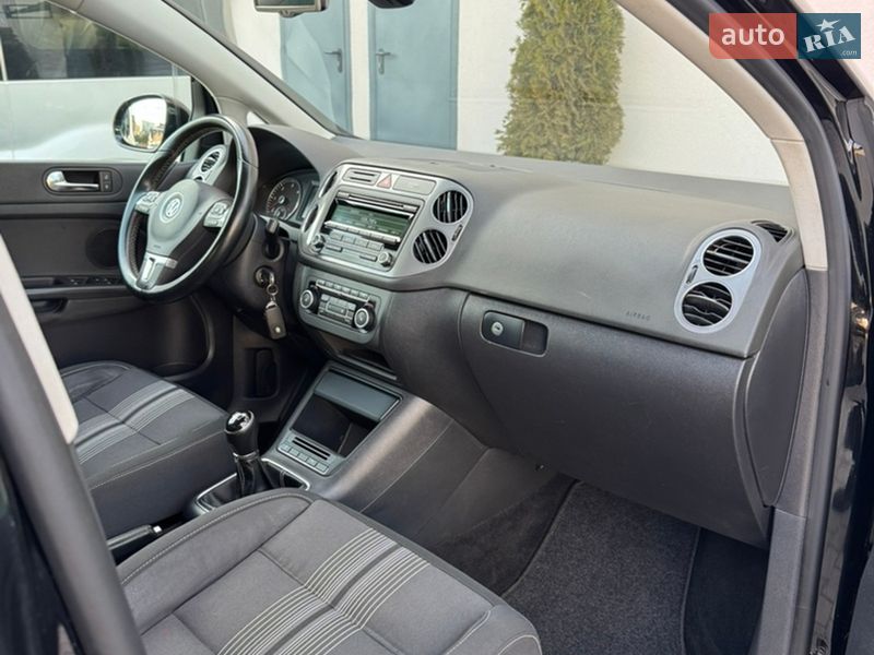 Хэтчбек Volkswagen Golf Plus 2013 в Ровно