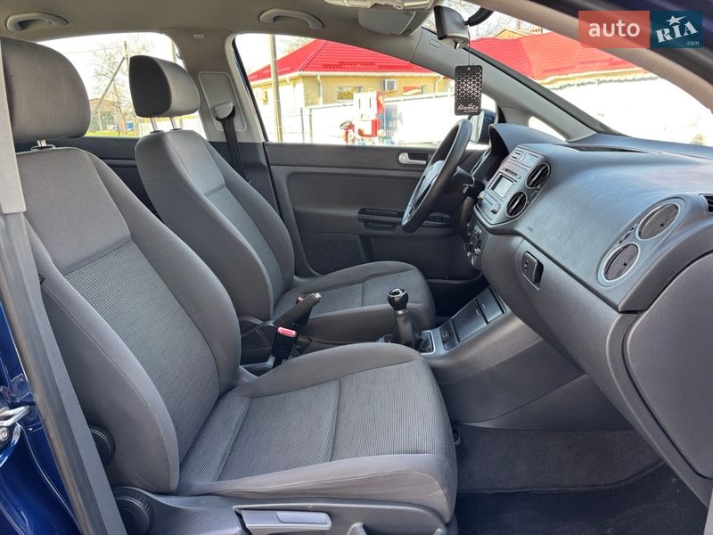 Хэтчбек Volkswagen Golf Plus 2006 в Миргороде