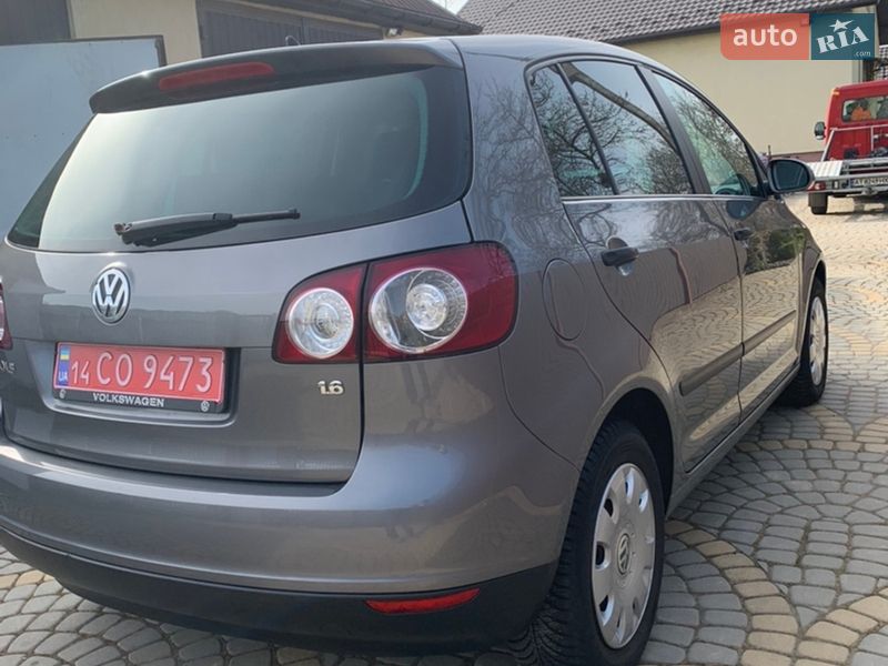 Хэтчбек Volkswagen Golf Plus 2006 в Ивано-Франковске
