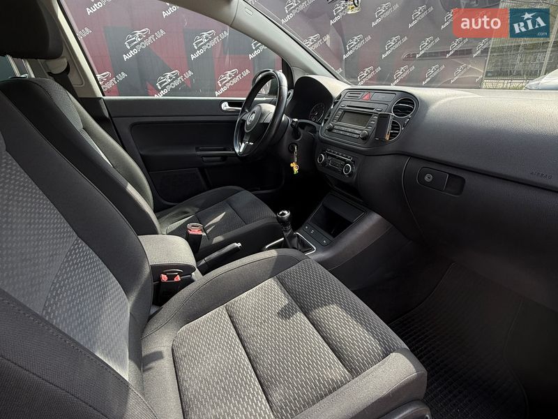 Хэтчбек Volkswagen Golf Plus 2009 в Сумах