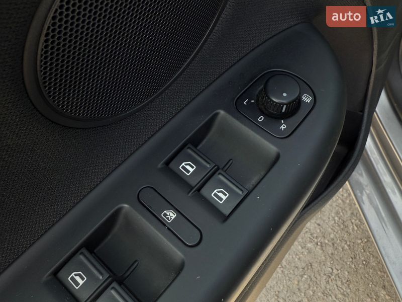 Хэтчбек Volkswagen Golf Plus 2009 в Сумах