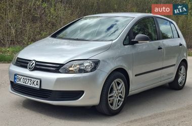 Хэтчбек Volkswagen Golf Plus 2010 в Ровно