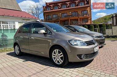 Хэтчбек Volkswagen Golf Plus 2011 в Сваляве