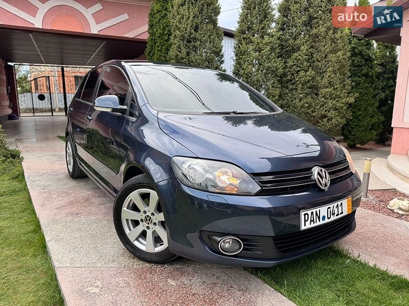 Хэтчбек Volkswagen Golf Plus 2009 в Черновцах