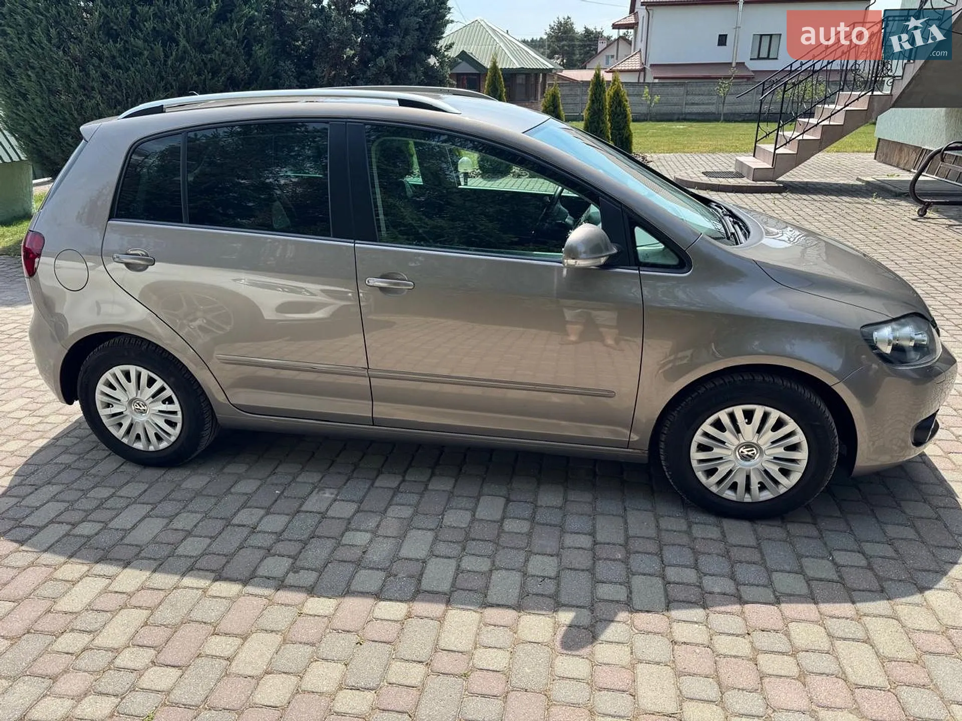 2010 Volkswagen Golf Plus - мініатюра 2
