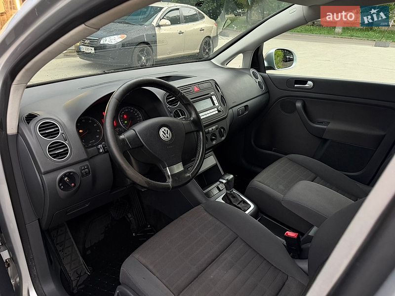 Хэтчбек Volkswagen Golf Plus 2007 в Киеве фото 5 Хэтчбек Volkswagen Golf Plus 2007 в Киеве